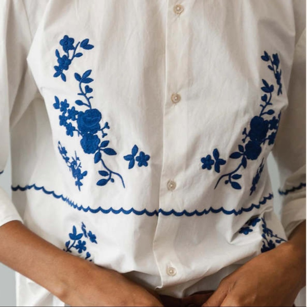 NWOT Caron Callahan Alice Shirt Teacup Blue - Picture 3 of 3